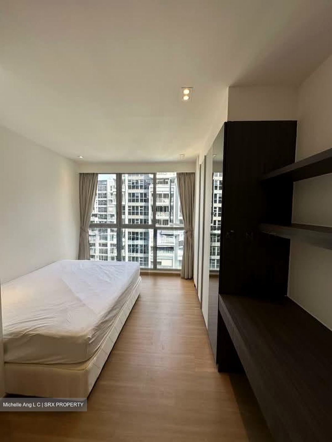 Prive (D19), Condominium #588518341
